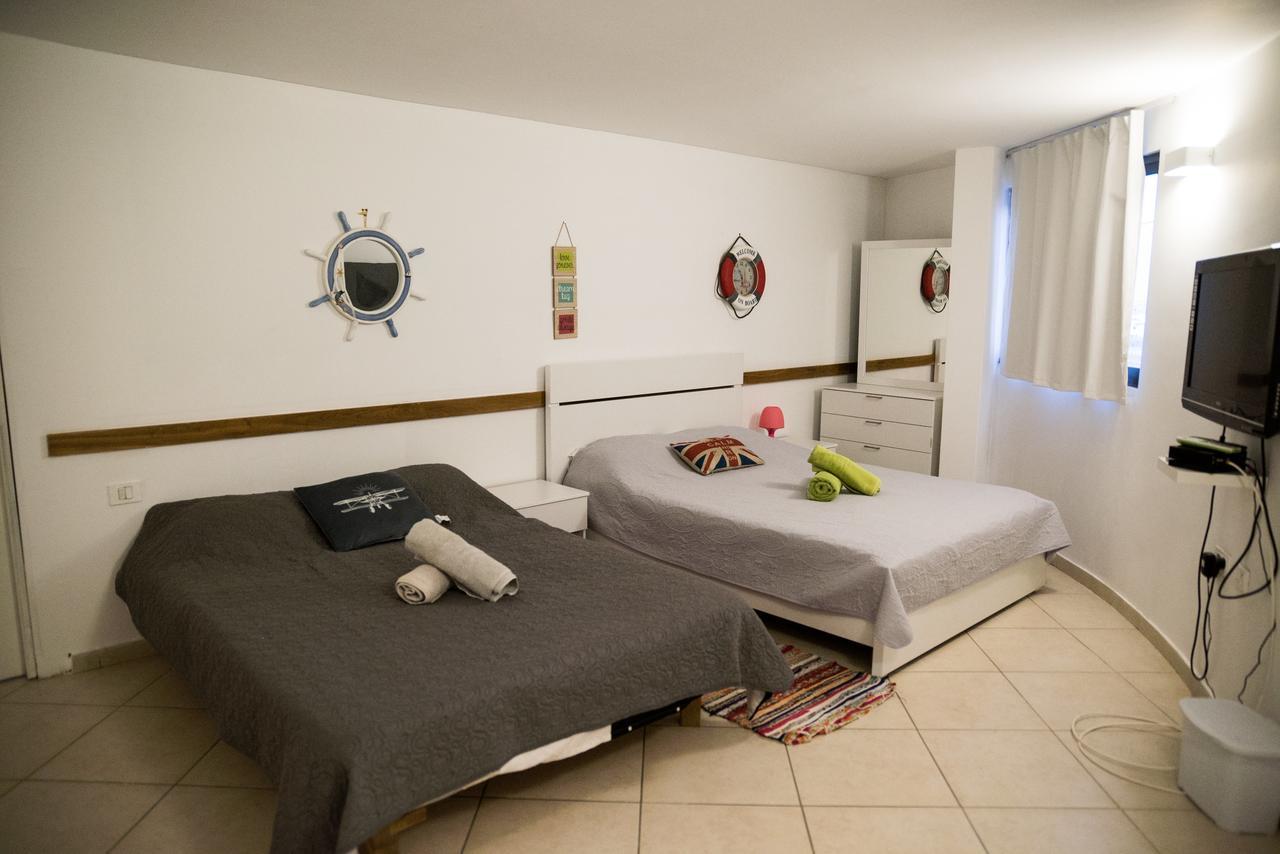 Neptun Dive Resort Eilat Bagian luar foto