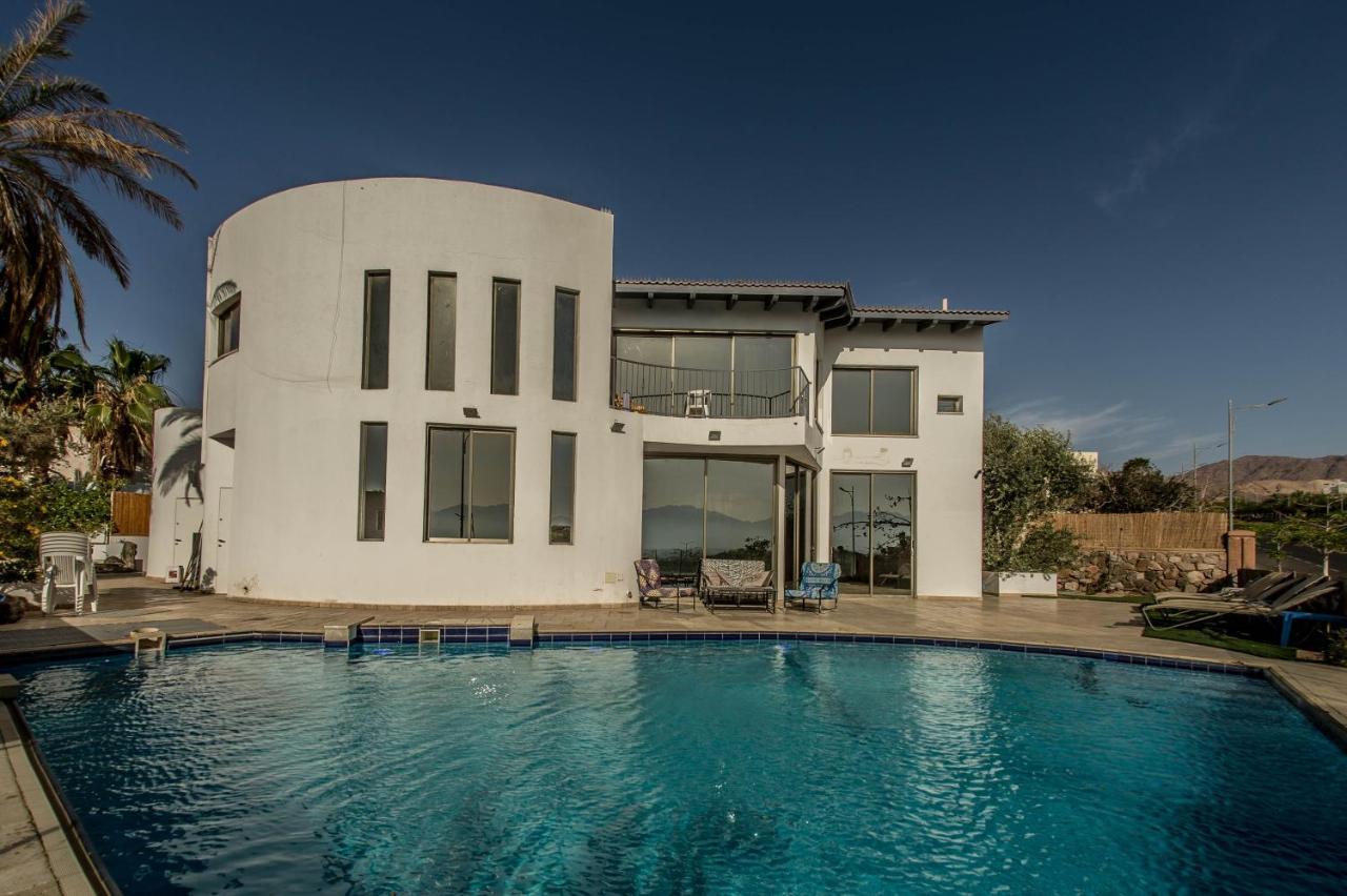 Neptun Dive Resort Eilat Bagian luar foto